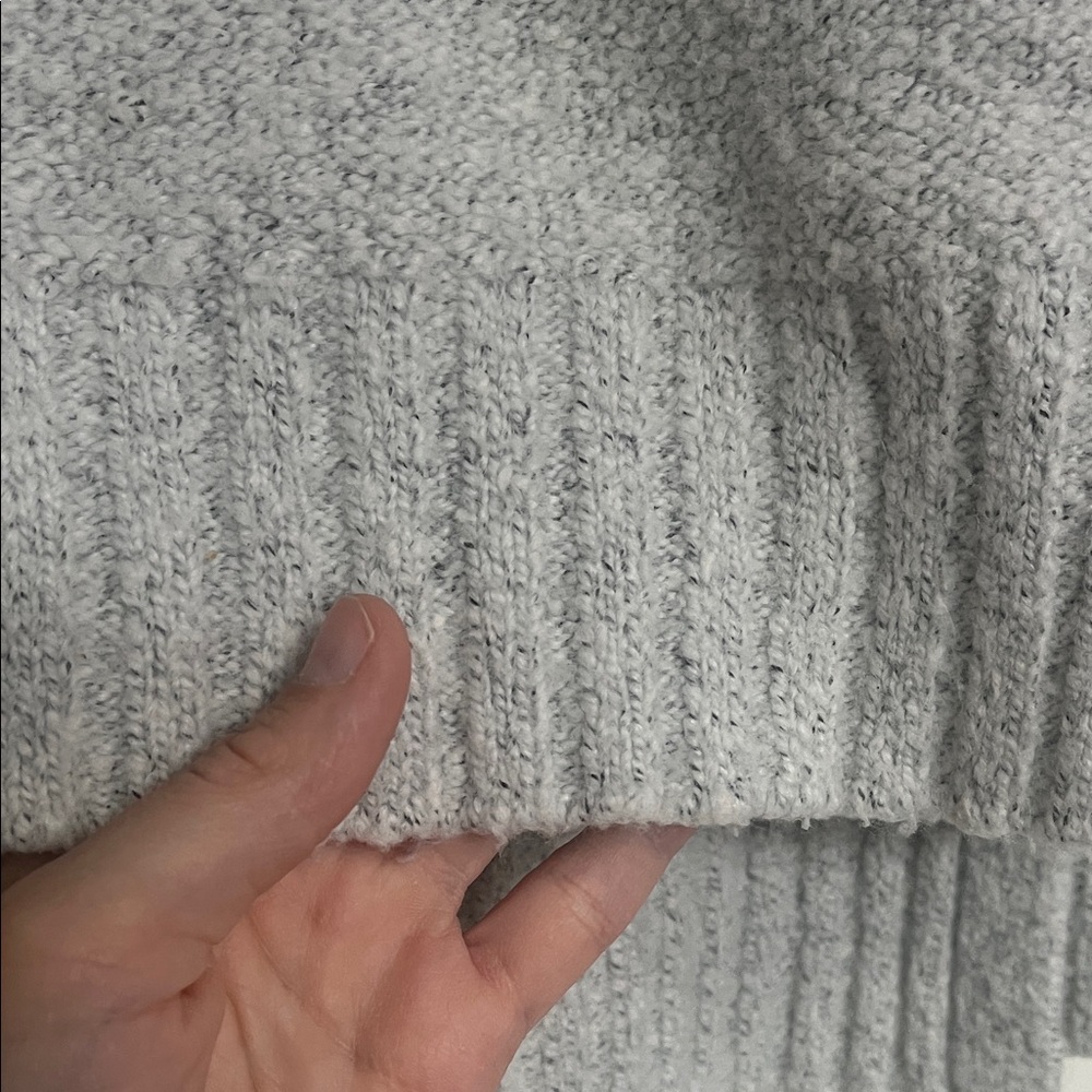 LIKE NEW Roolee Sweater - Picture 4 of 4